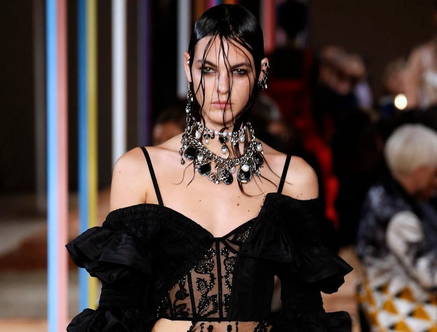 alexander_mcqueen__ready to wear spring summer 2018 paris fashion week september october 2017 person human clothing apparel necklace accessories jewelry accessory
